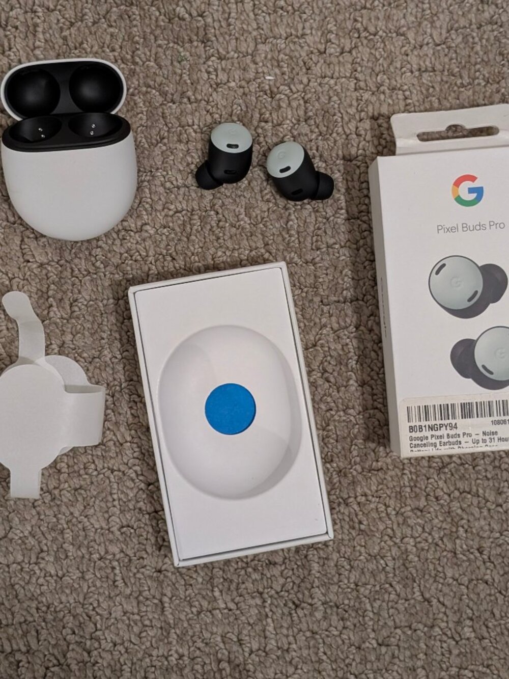 Google Pixel Buds Pro - Picture 2 of 4